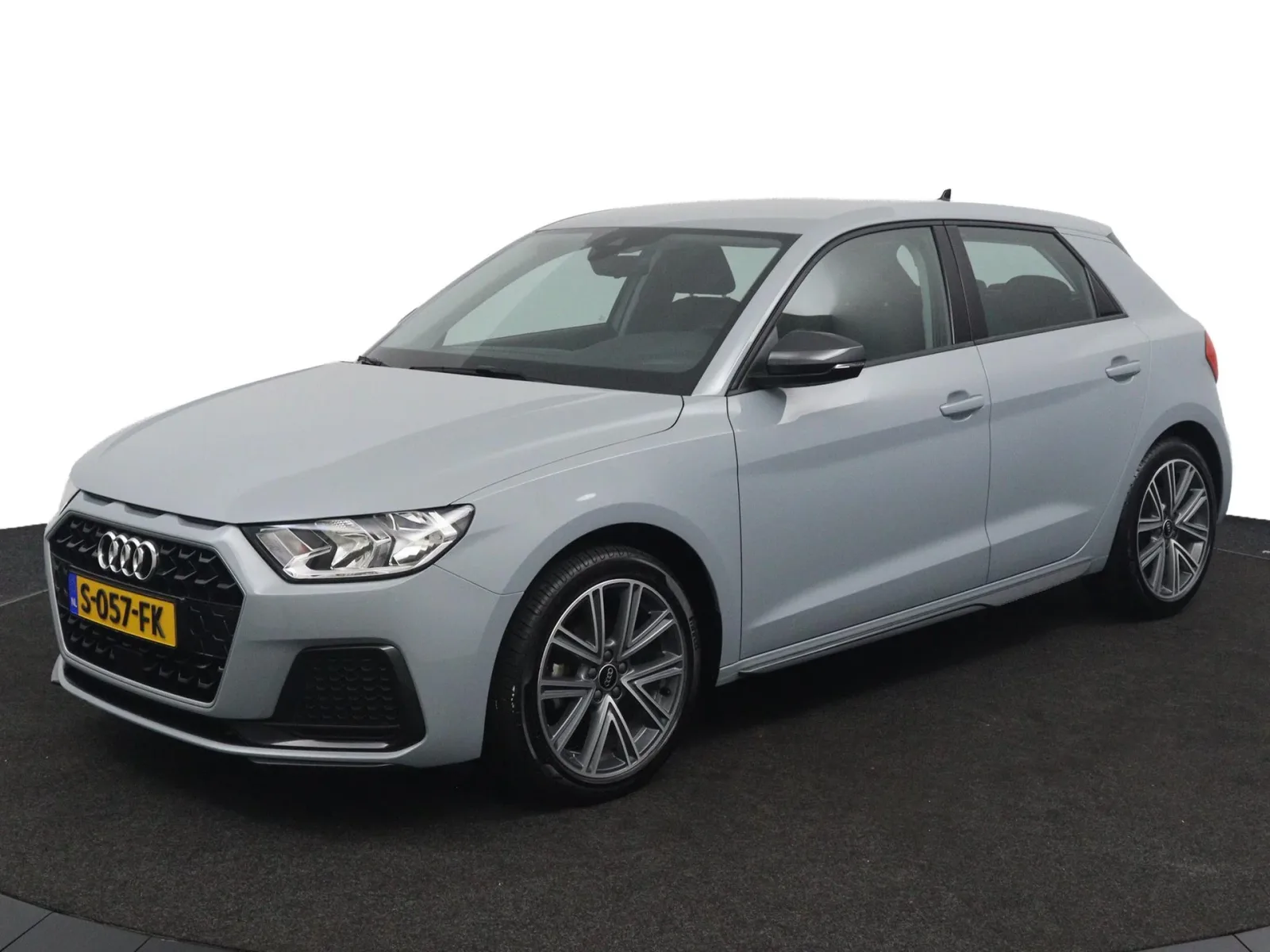 Audi A1 (2023) — foto 1