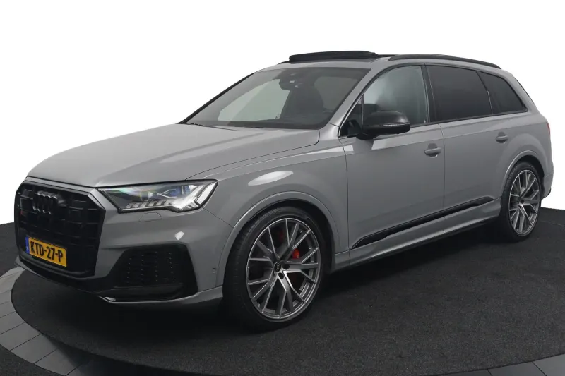 Audi Q7 (2023)