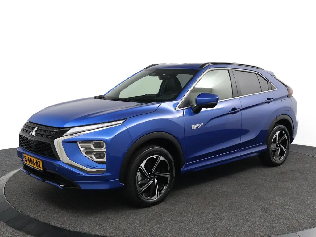 Mitsubishi Eclipse Cross (2023) — foto 1