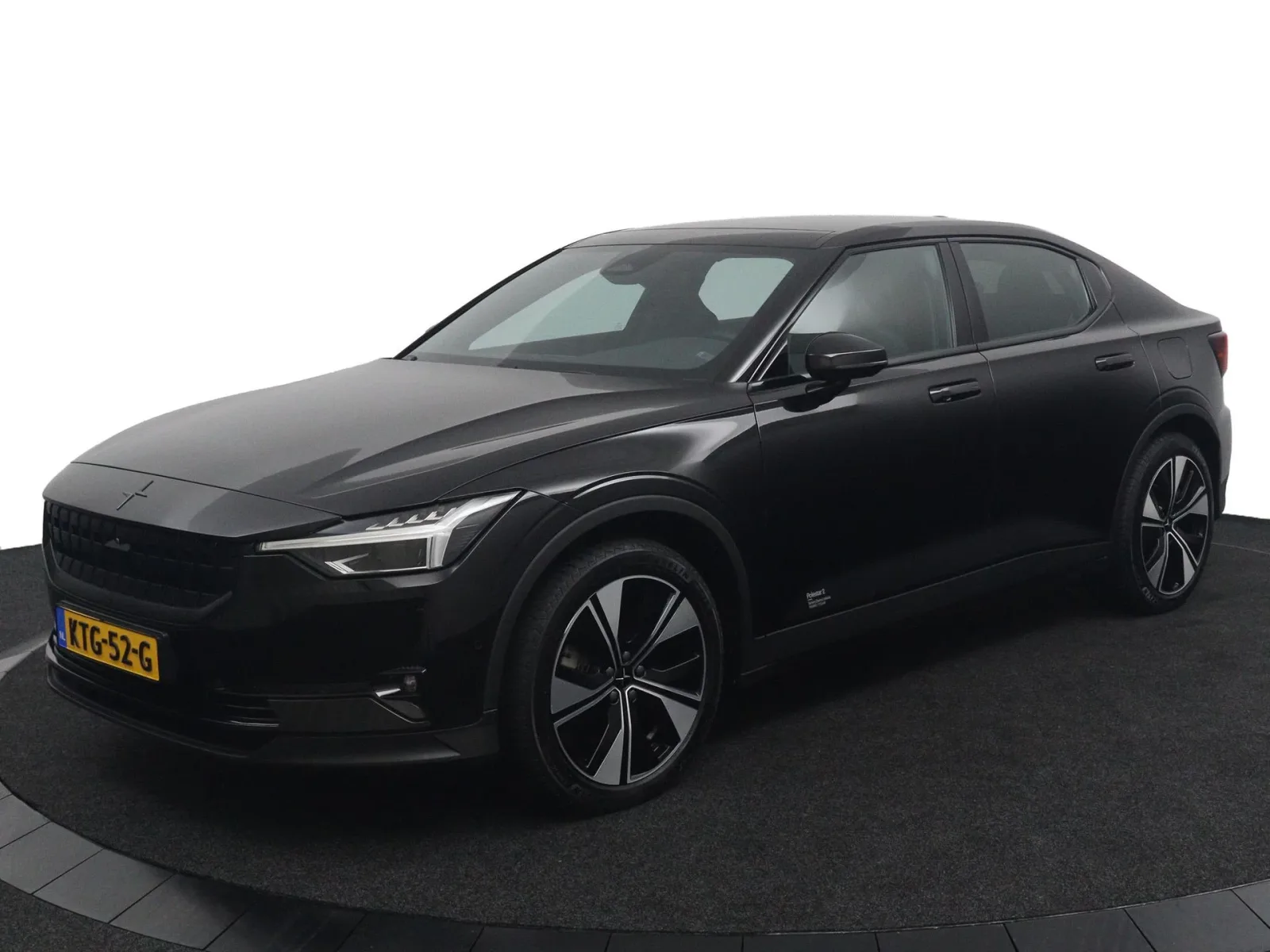 Polestar 2 (2023) — foto 1