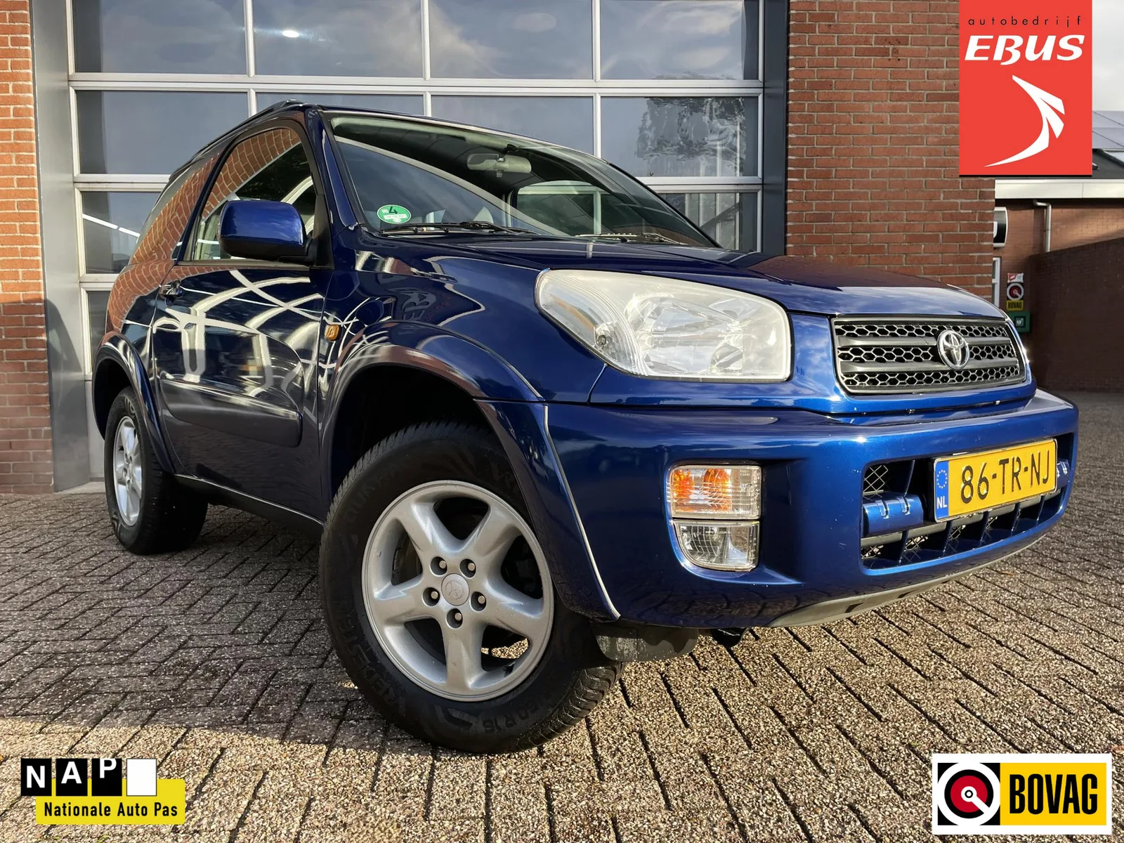 Toyota RAV4 (2000) — foto 1