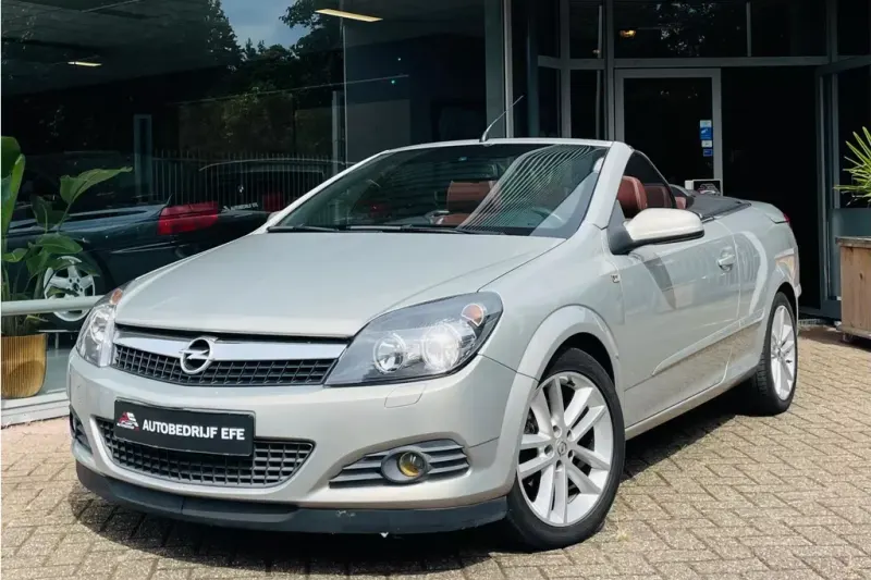 Opel Astra (2007)