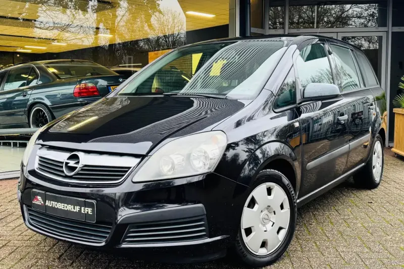 Opel Zafira (2005)