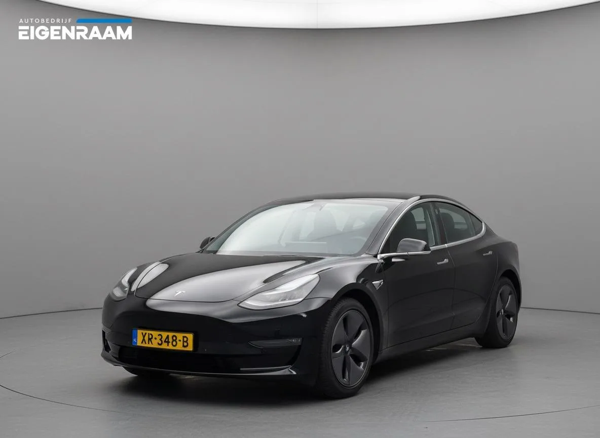 Tesla Model 3 (2019) — foto 1