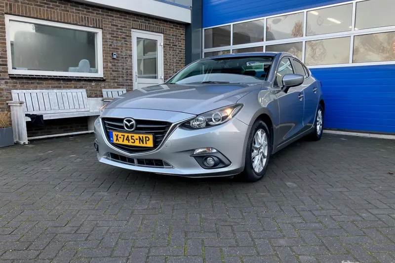 Mazda 3 (2015)