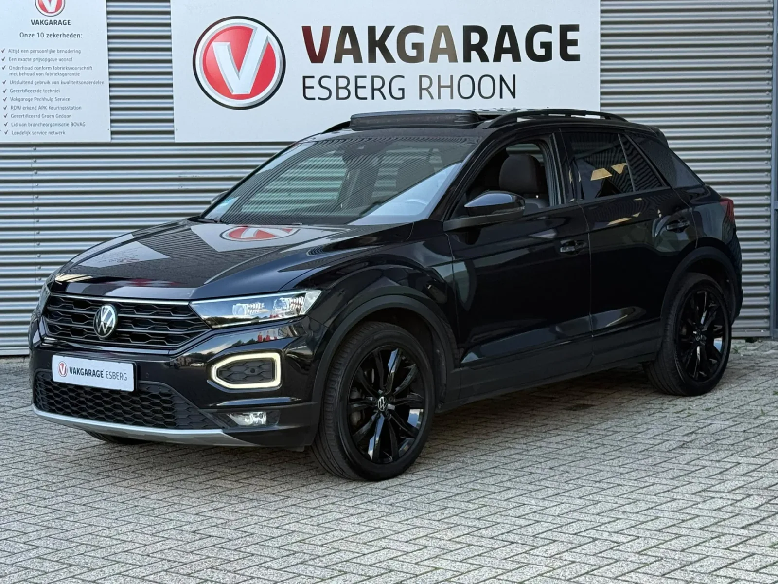 Volkswagen T-Roc (2021) — foto 1