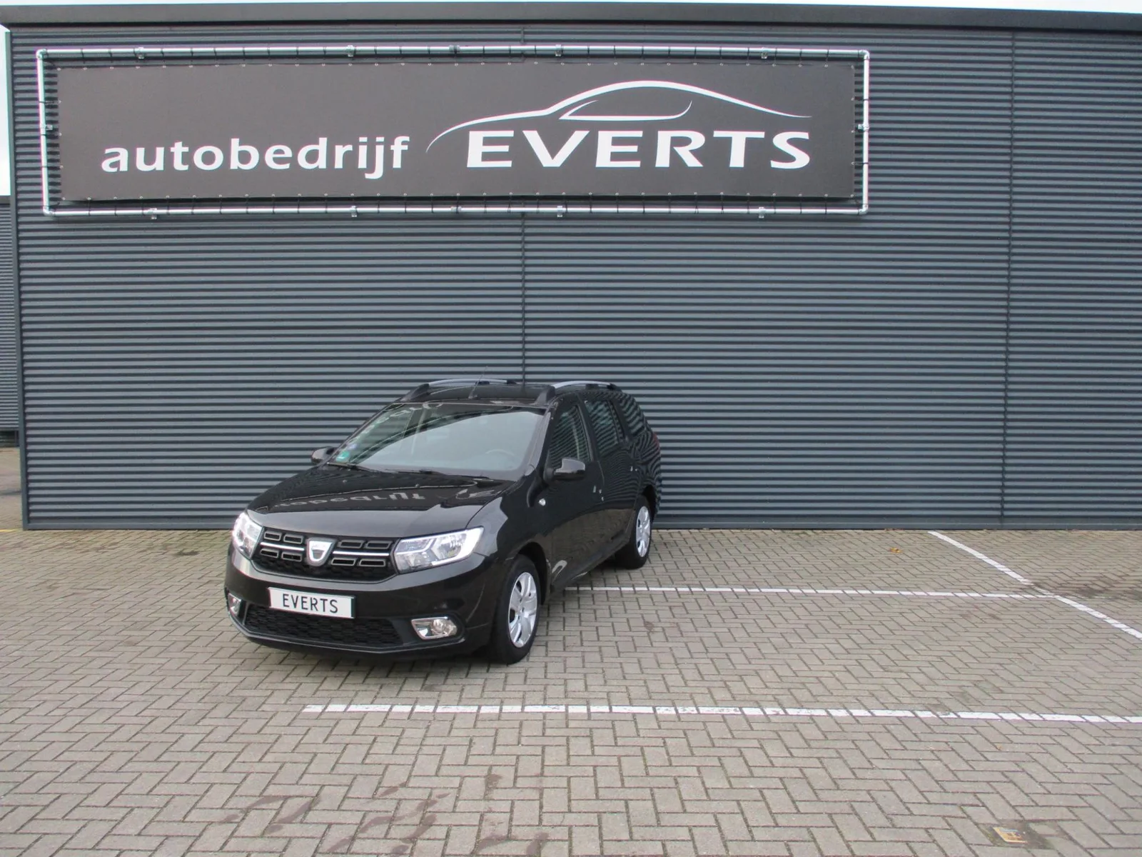 Dacia Logan MCV (2016) — foto 1