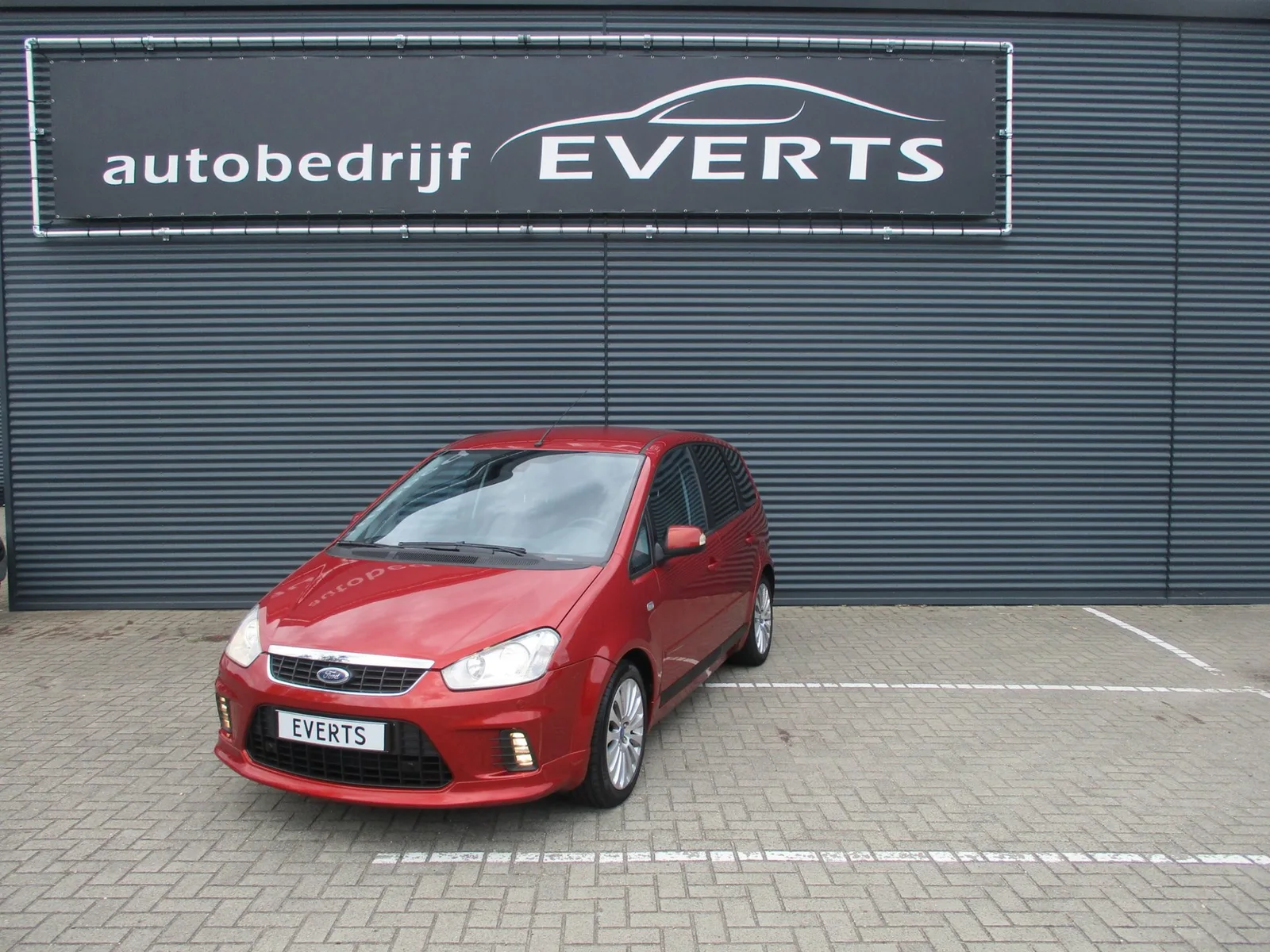 Ford C-Max (2009) — foto 1