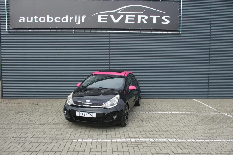 Kia Rio (2013)