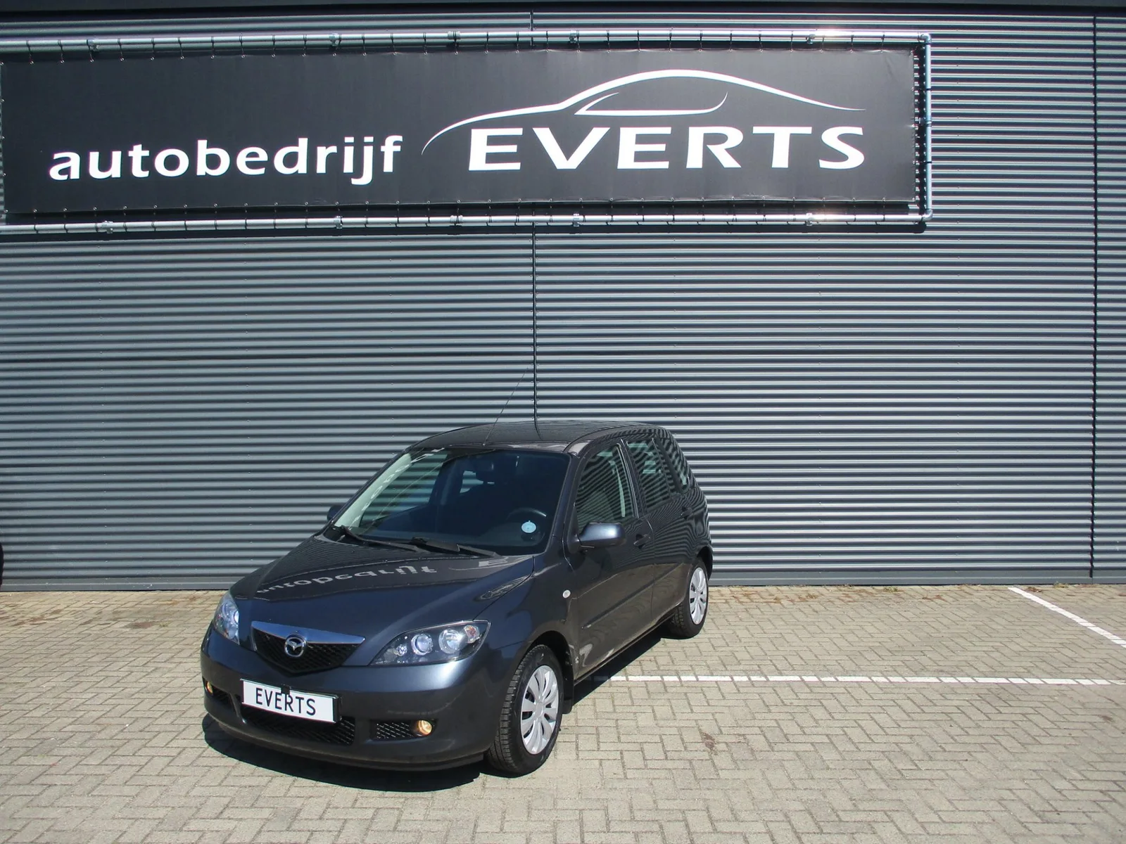 Mazda 2 (2007) — foto 1