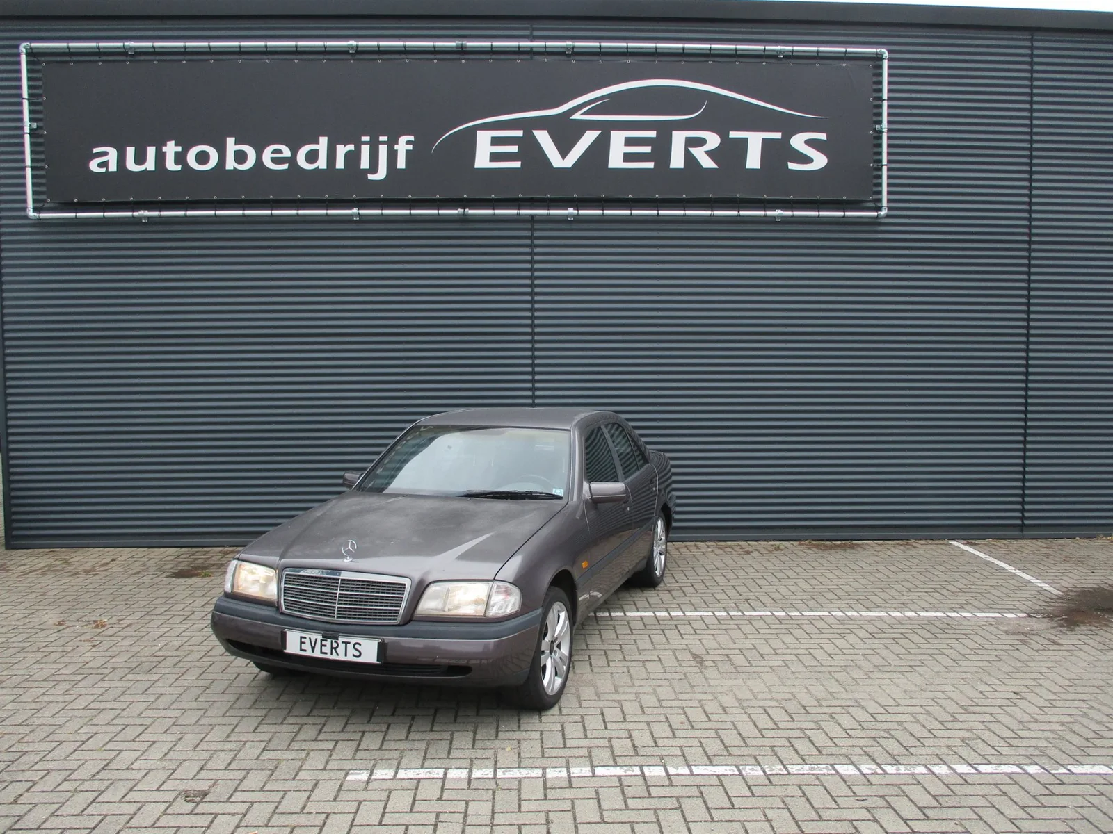 Mercedes-Benz C-Klasse (1994) — foto 1