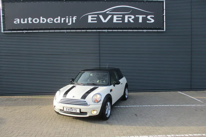 MINI Mini (2009)