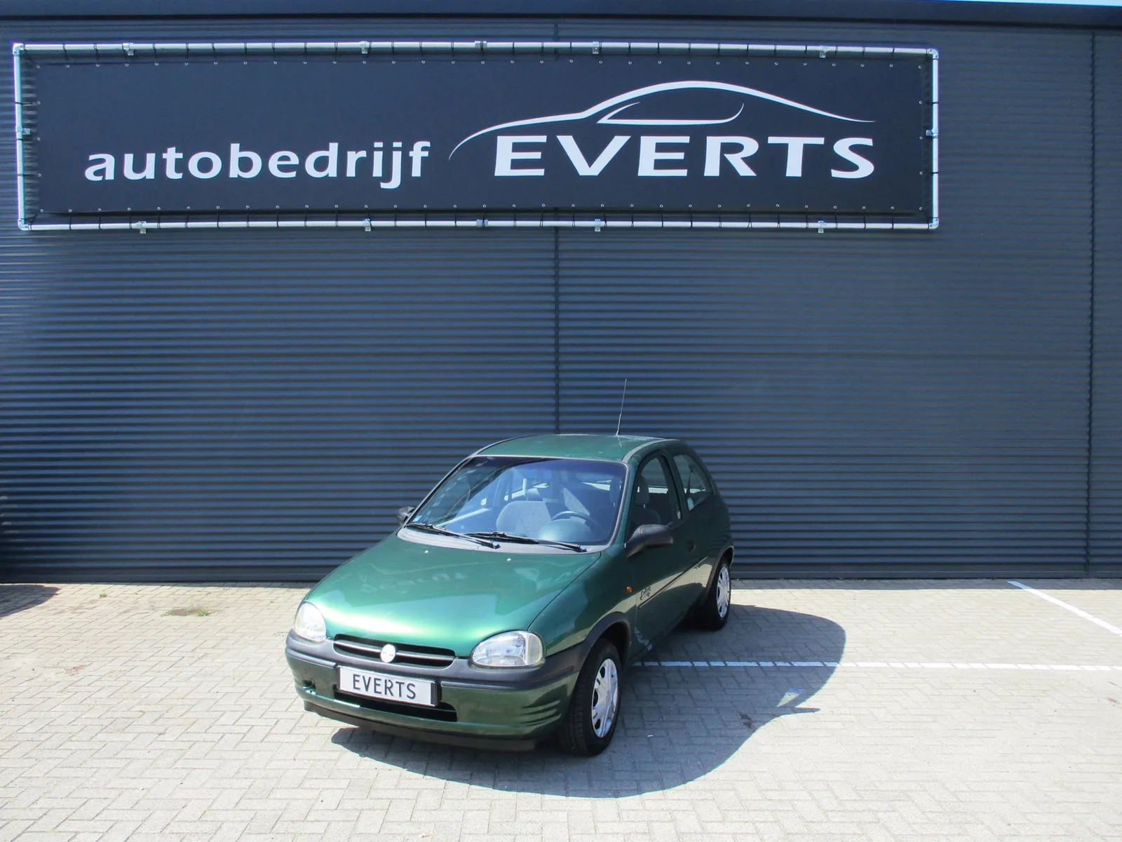 Opel Corsa (1996) — foto 1