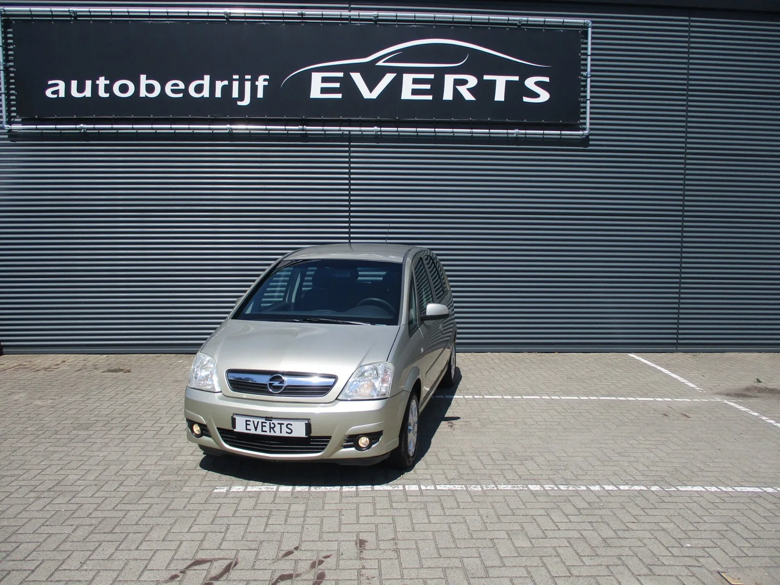 Opel Meriva (2008) — foto 1