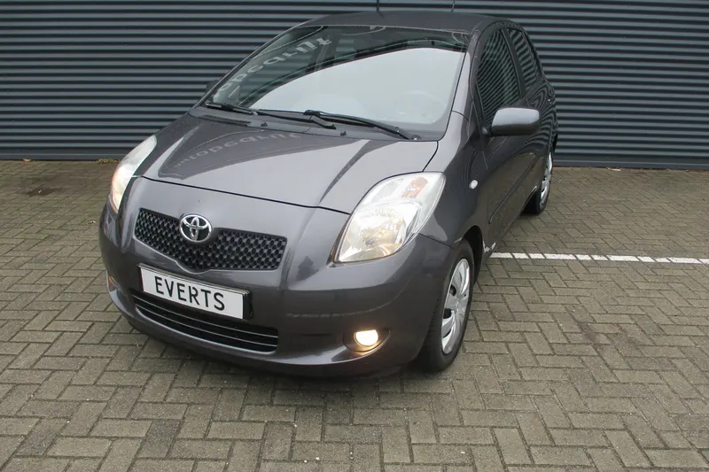 Toyota Yaris (2007)
