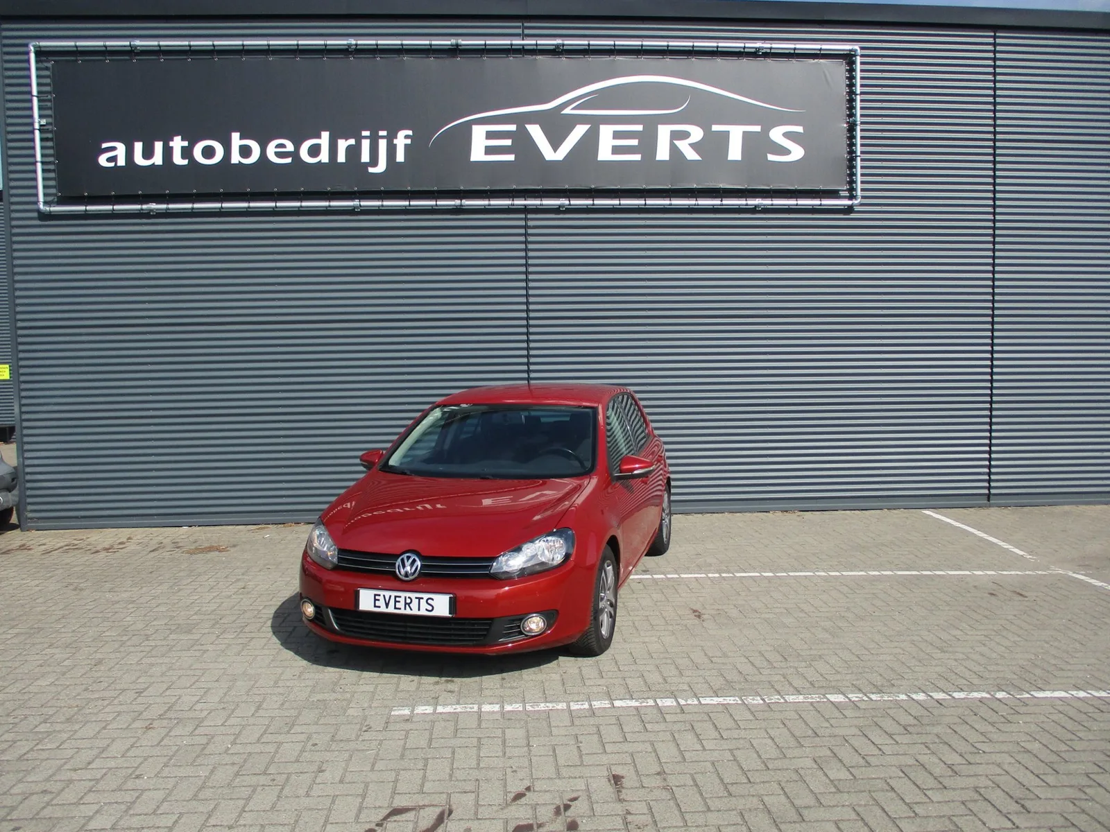 Volkswagen Golf (2009) — foto 1