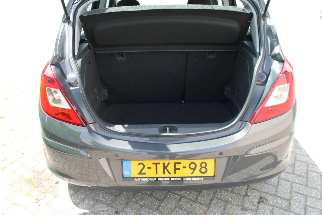 Opel Corsa (2014) — foto 1