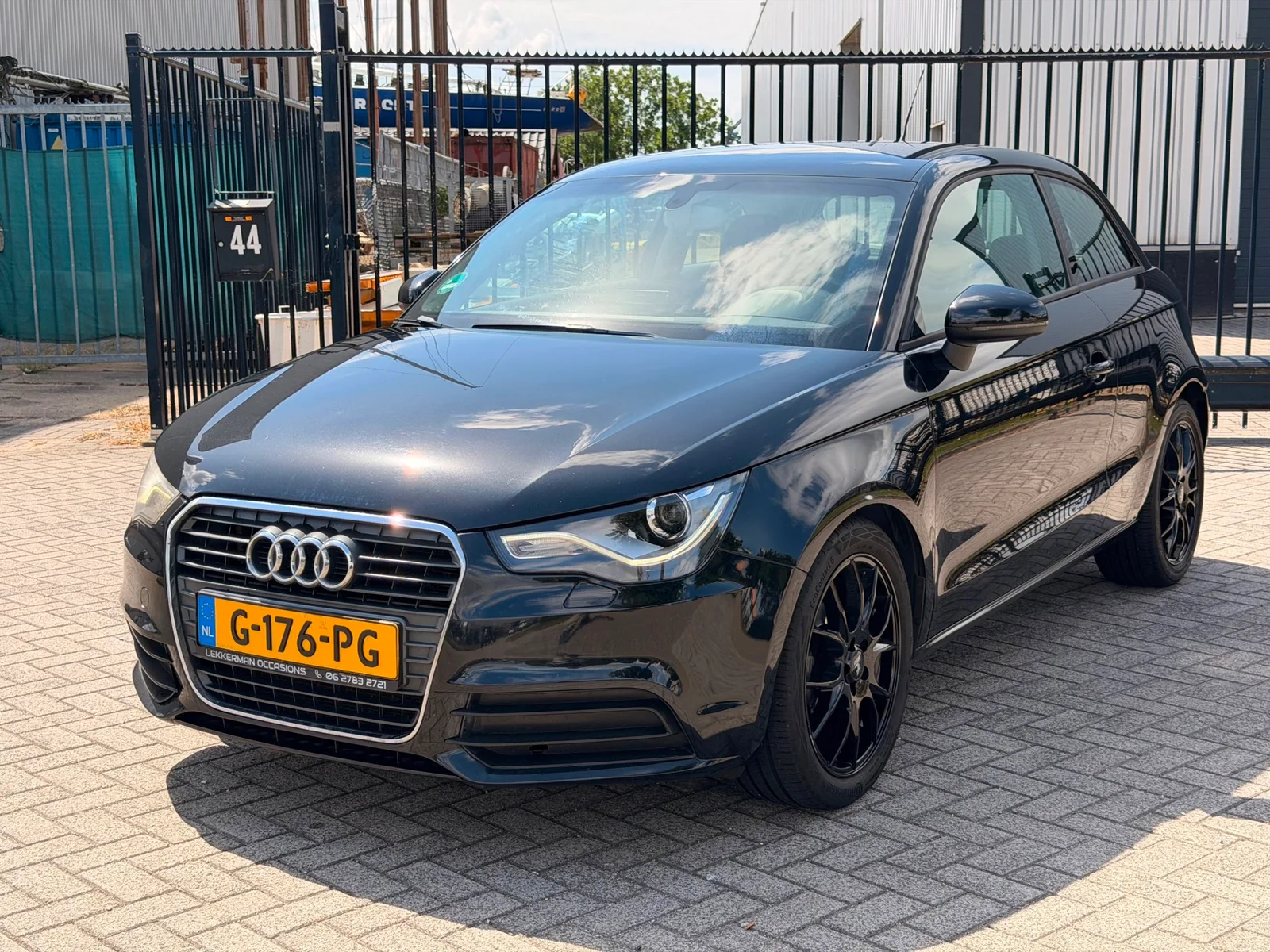 Audi A1 (2011) — foto 1