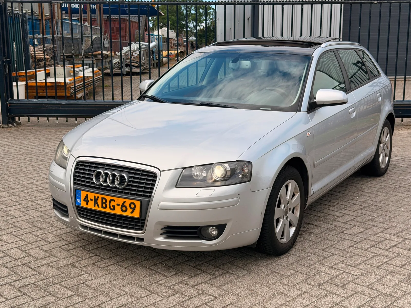 Audi A3 (2008) — foto 1