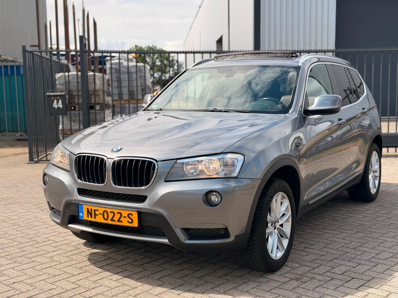 BMW X3 (2012) — foto 1