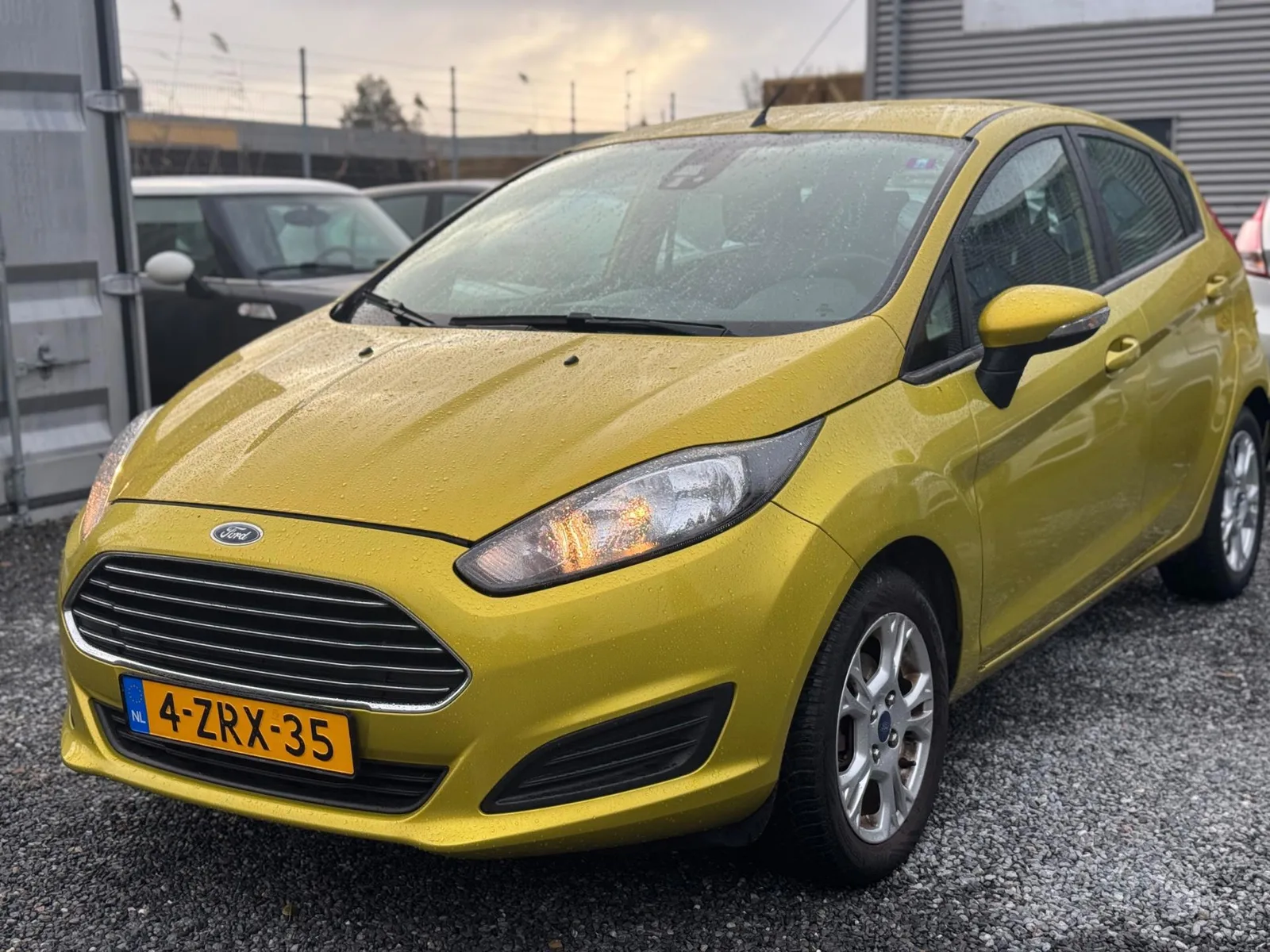 Ford Fiesta (2013) — foto 1