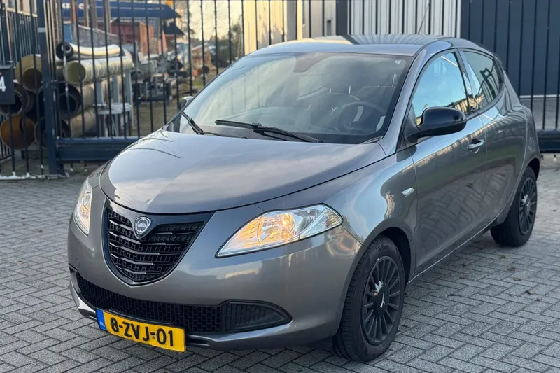 Lancia Ypsilon (2015)