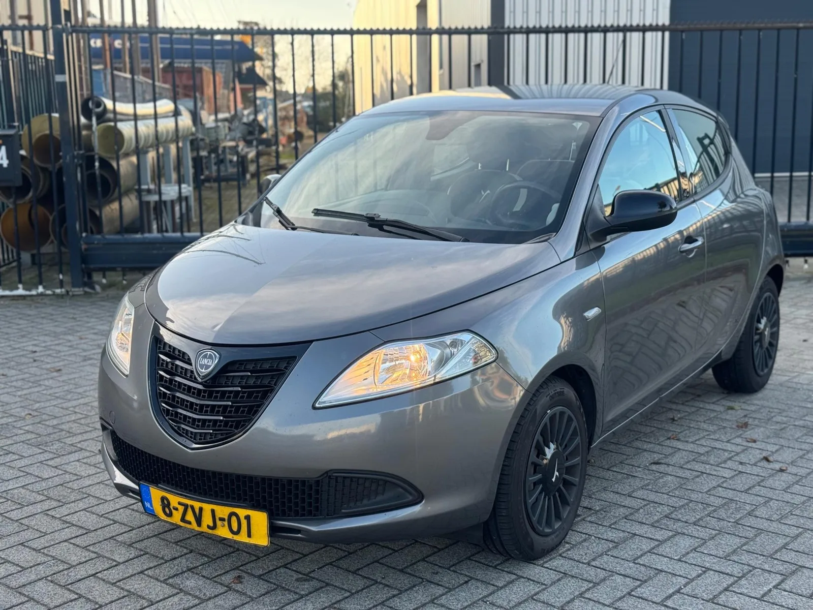 Lancia Ypsilon (2015) — foto 1