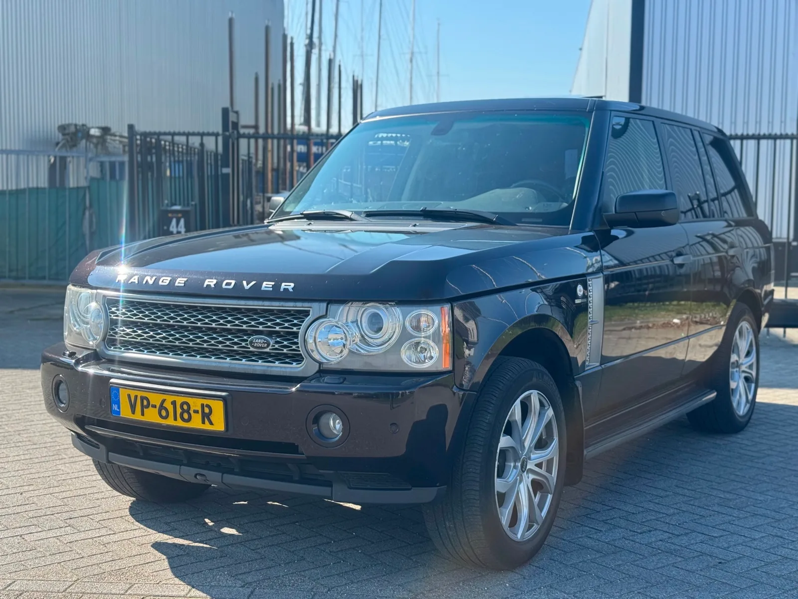 Land Rover Range Rover (2009) — foto 1