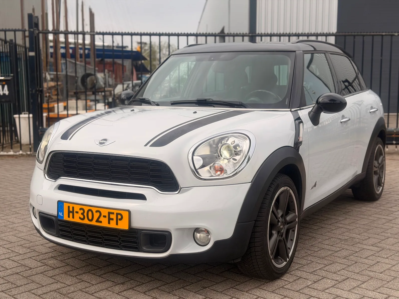 MINI Countryman (2011) — foto 1
