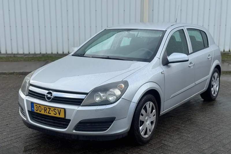 Opel Astra (2005)