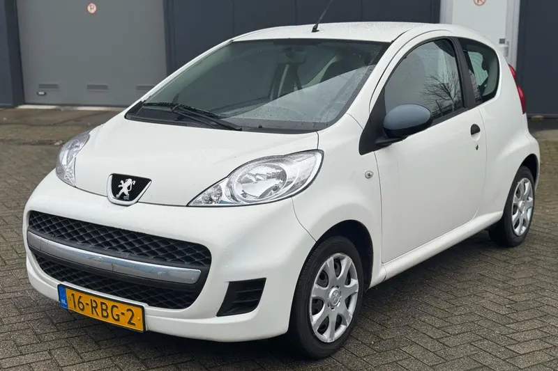 Peugeot 107 (2011)