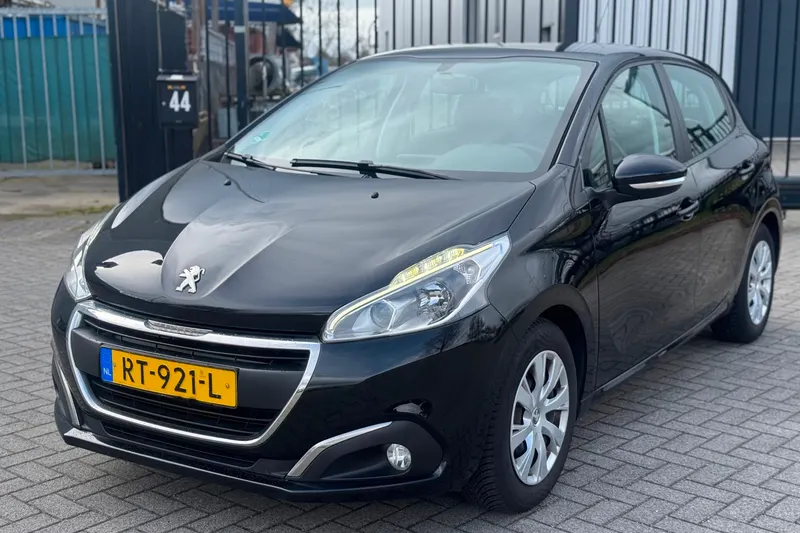 Peugeot 208 (2018)
