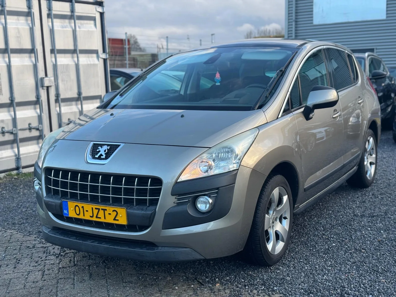 Peugeot 3008 (2009) — foto 1