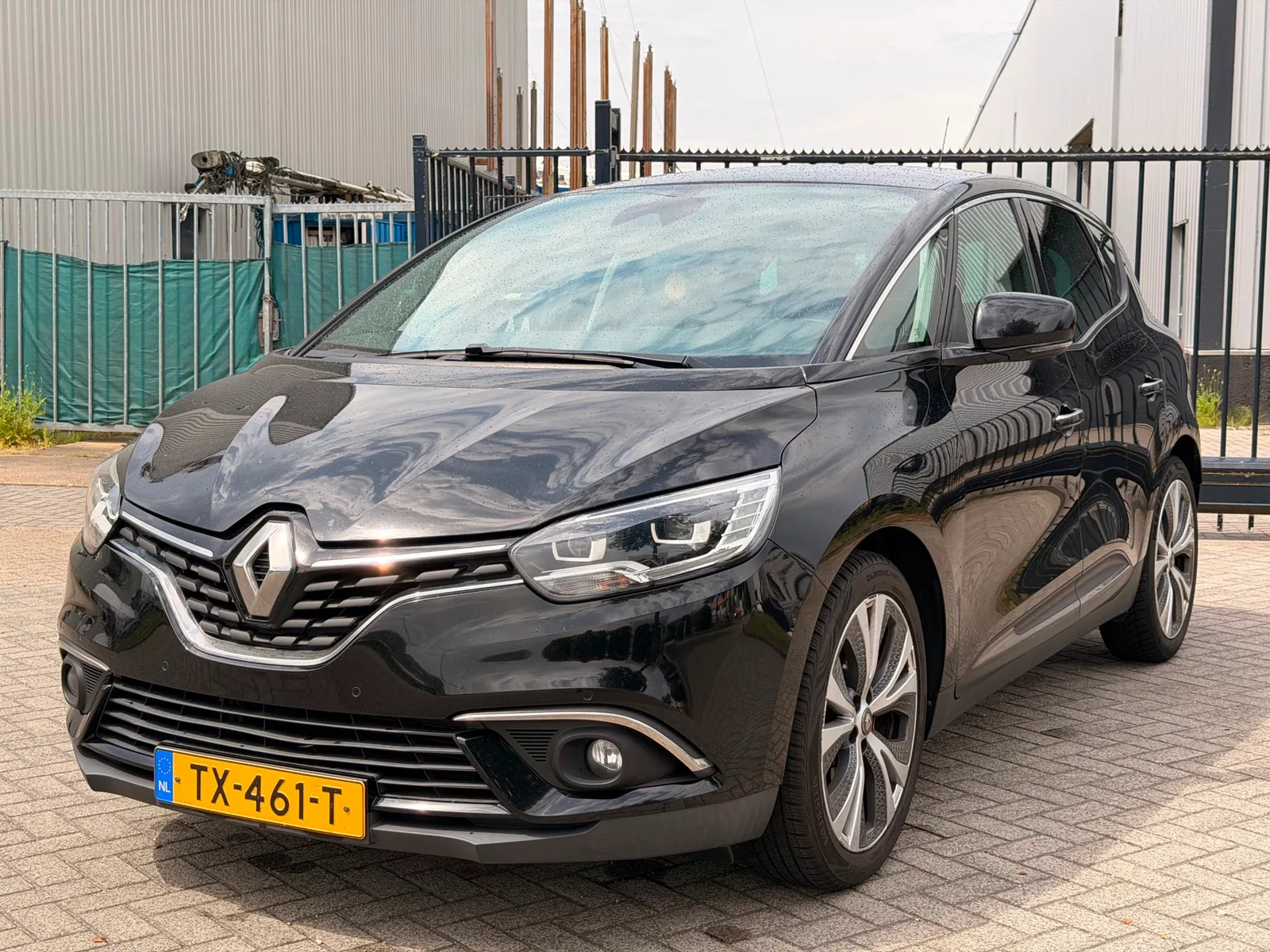 Renault Scénic (2018) — foto 1