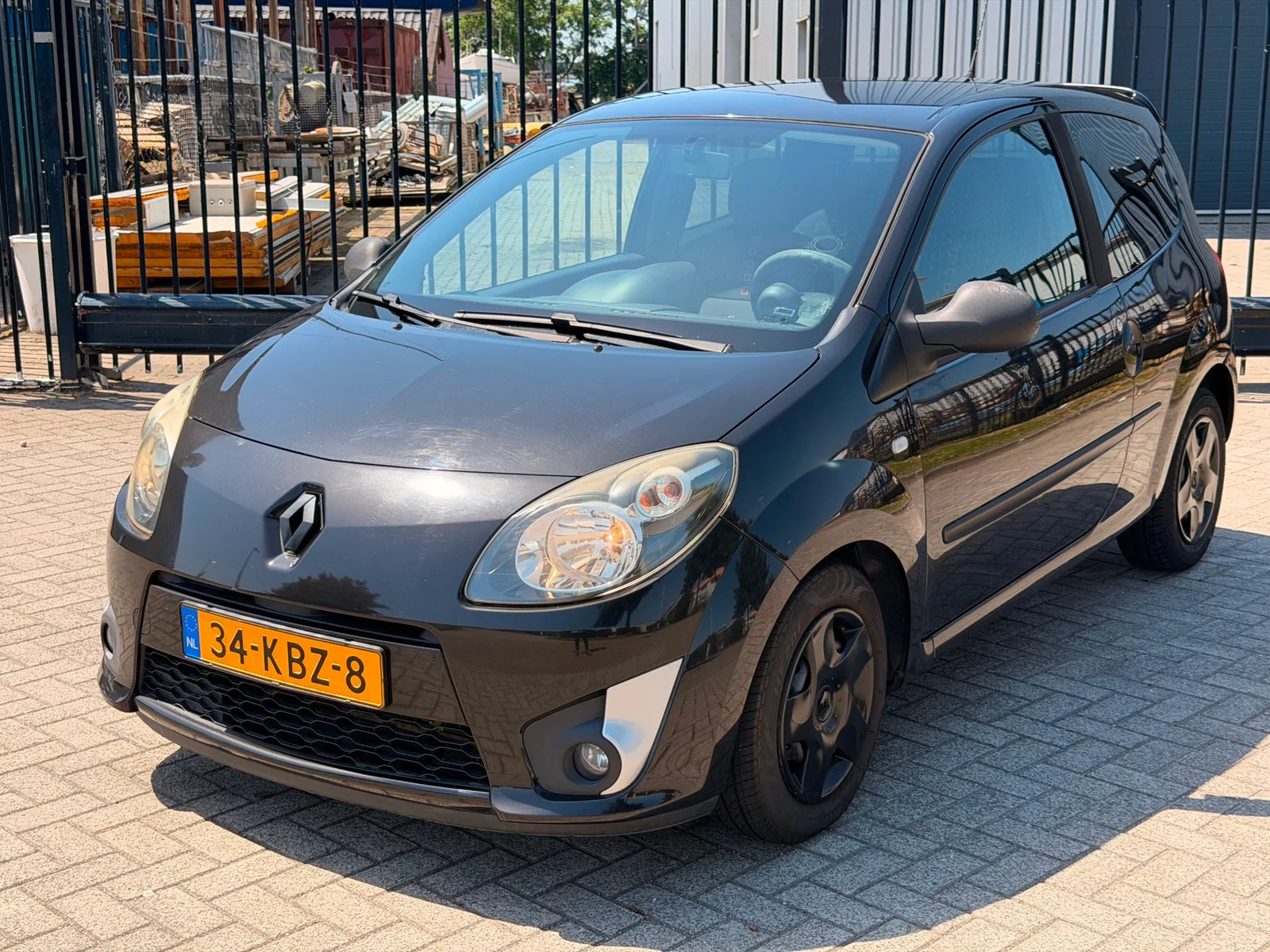 Renault Twingo (2009) — foto 1