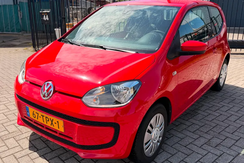 Volkswagen Up! (2012)