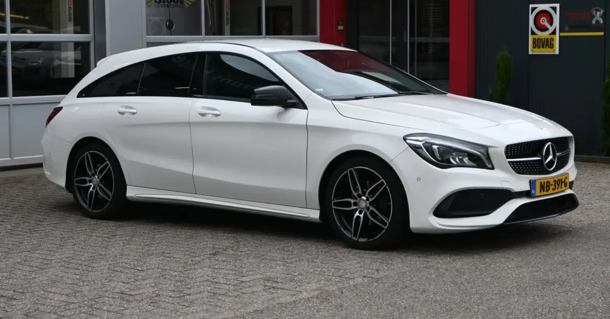Mercedes-Benz CLA-Klasse (2017) — foto 1