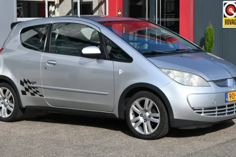 Mitsubishi Colt (2007)