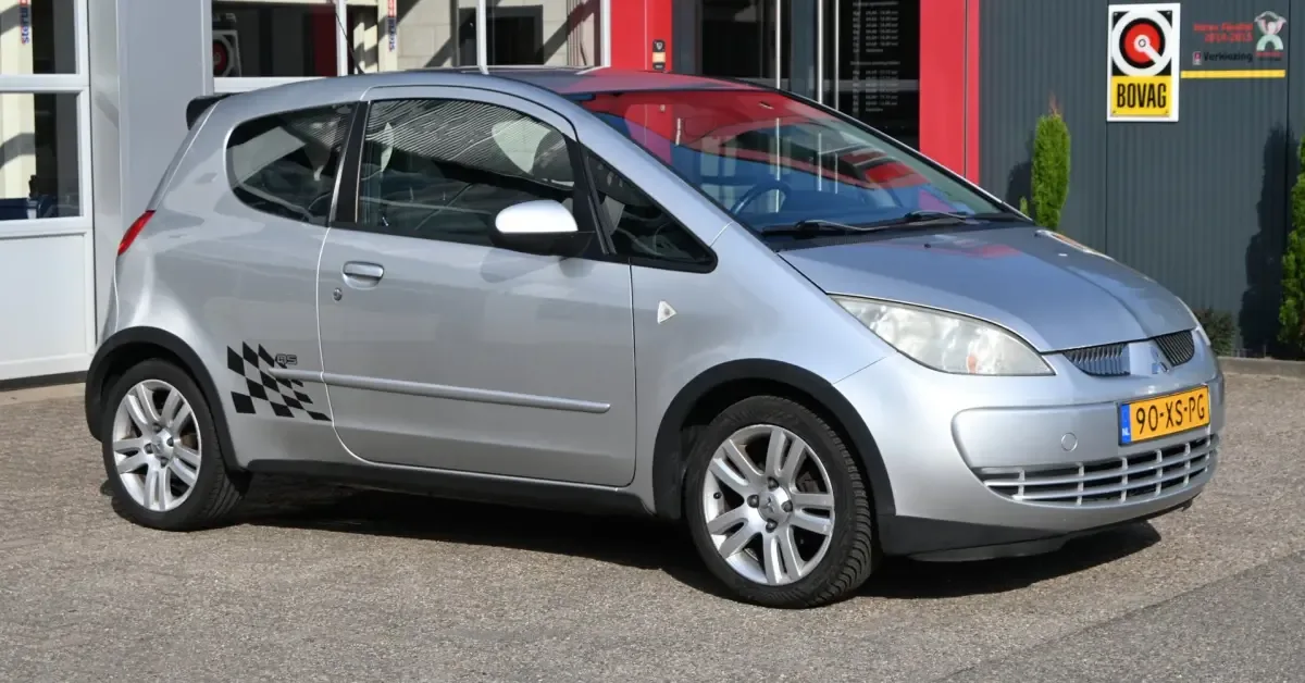 Mitsubishi Colt (2007) — foto 1