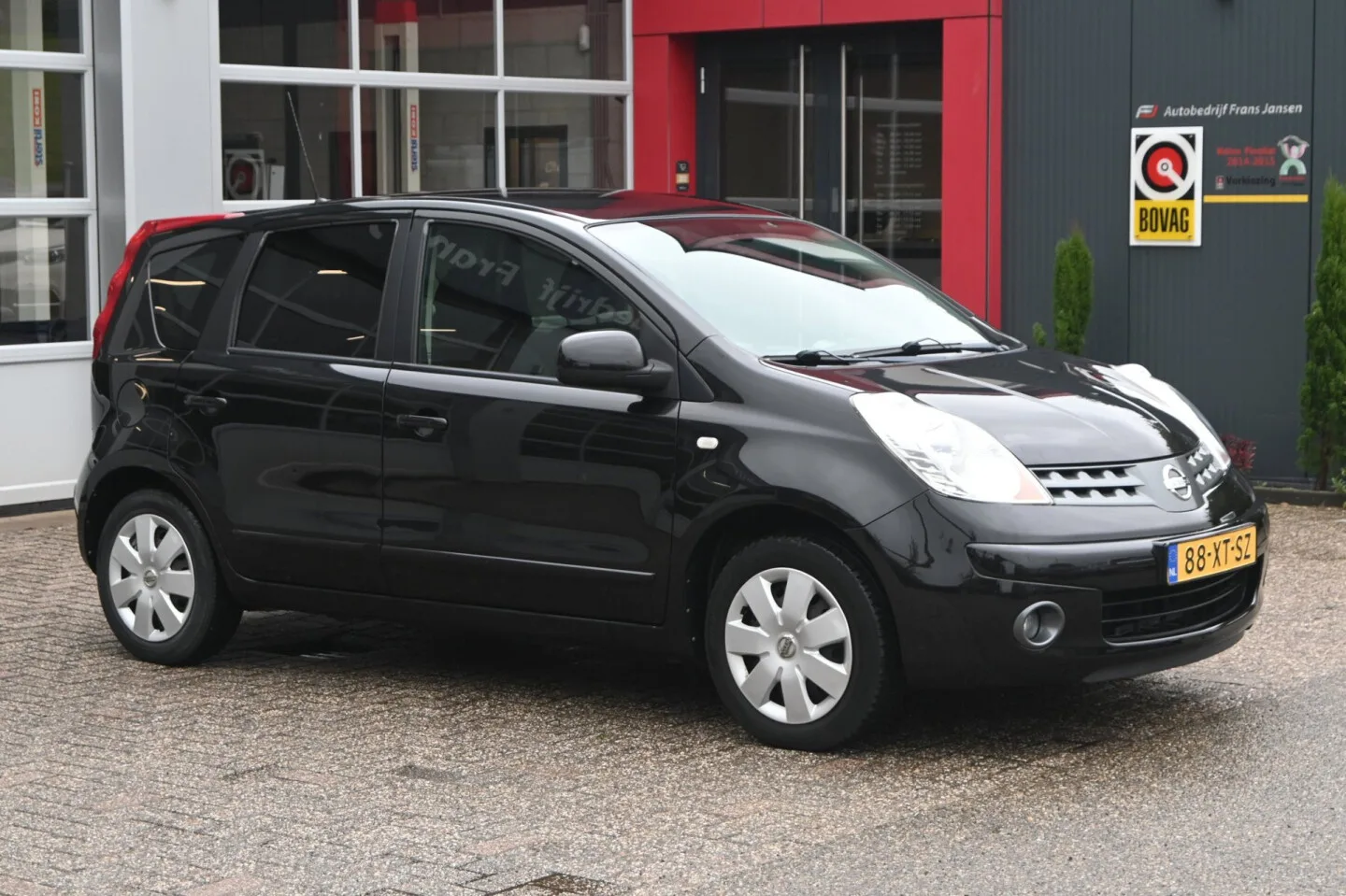 Nissan Note (2007) — foto 1