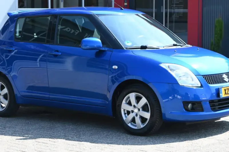 Suzuki Swift (2008)