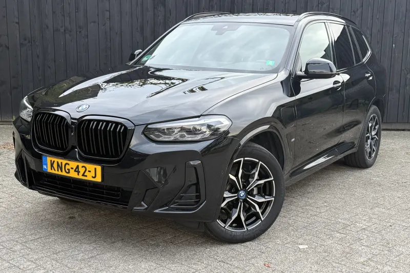 BMW X3 (2023)