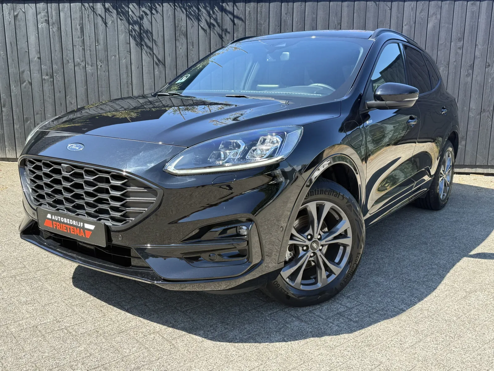 Ford Kuga (2023) — foto 1