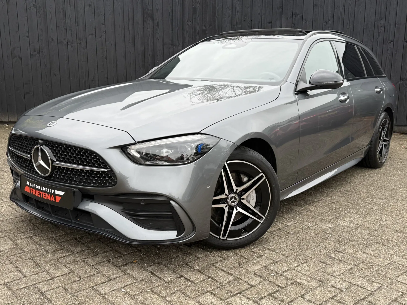 Mercedes-Benz C-Klasse (2023) — foto 1