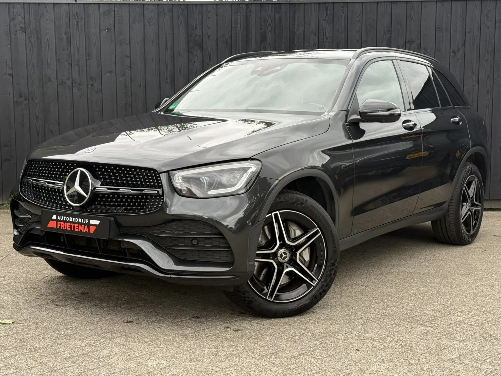 Mercedes-Benz GLC-Klasse (2021) — foto 1
