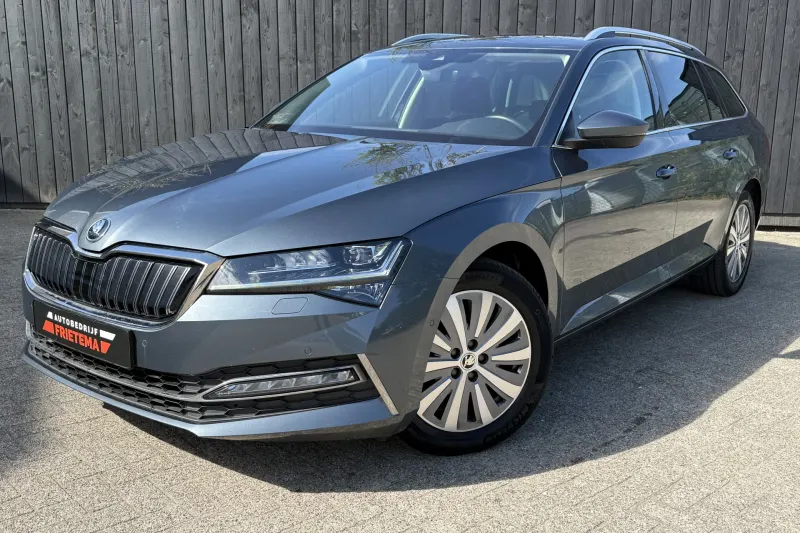 Škoda Superb (2021)