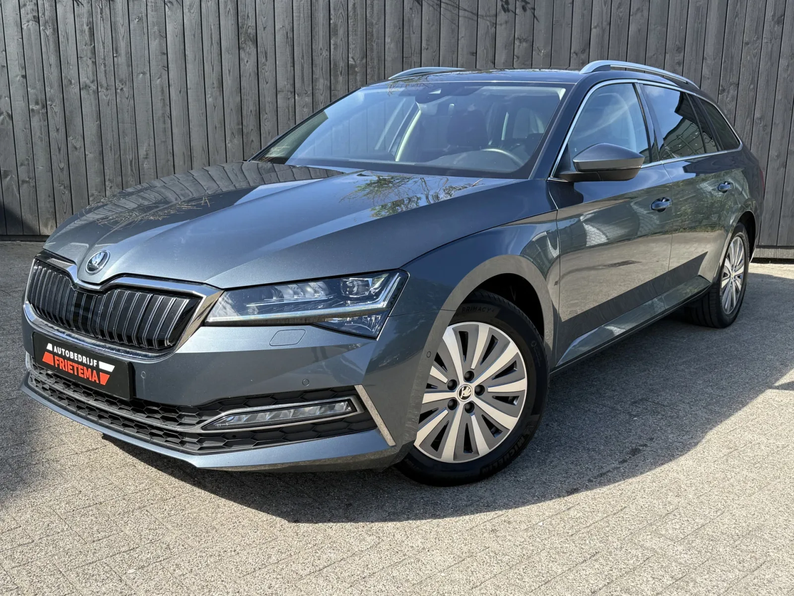 Škoda Superb (2021) — foto 1