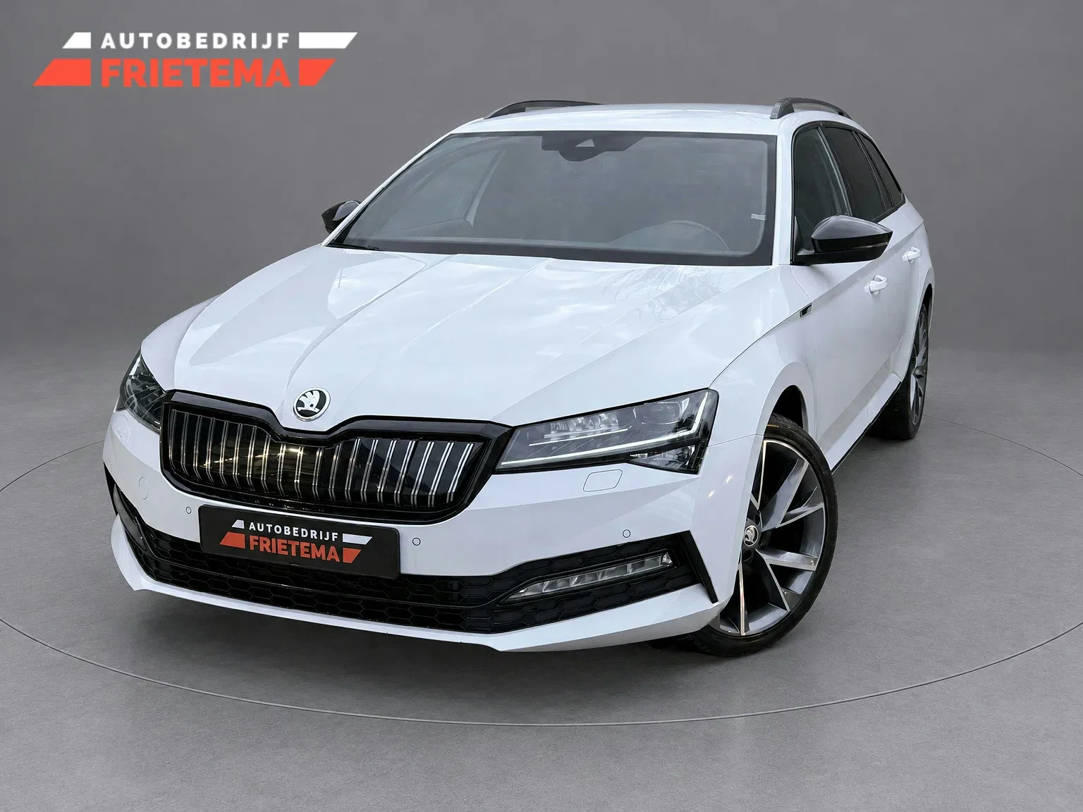 Škoda Superb (2020) — foto 1