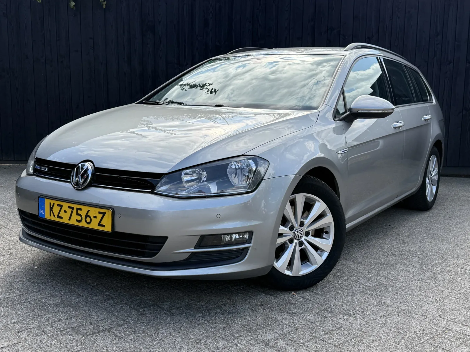 Volkswagen Golf (2017) — foto 1