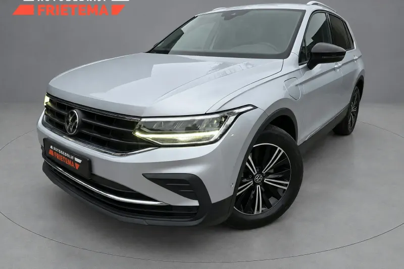 Volkswagen Tiguan (2023)